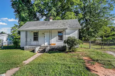 12 Stevens Street, Laurens, SC 29360 - Photo 1