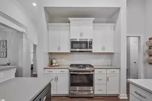217 Holstein Ct, Fountain Inn, SC 29644 - Photo 9