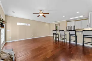 60 Bay Springs Dr, Simpsonville, SC 29681 - Photo 9