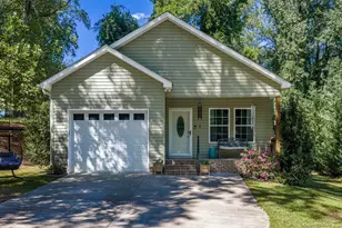 122 W Baker St, Pickens, SC 29671 - Photo 1