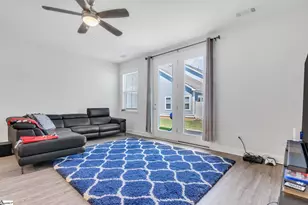 112 Turfway Dr, Greer, SC 29651 - Photo 5
