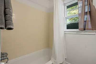 31 Nottingham Road, Greenville, SC 29607 - Photo 19
