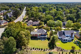 225 E Shallowstone Rd, Greer, SC 29650 - Photo 27