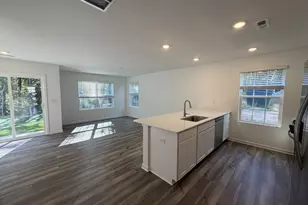 49 Napier Ct, Taylors, SC 29687 - Photo 3