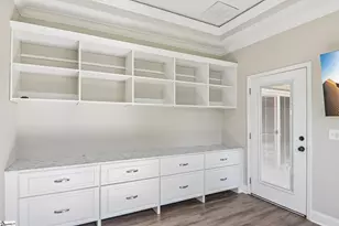 69 Cambridge Dr, Greenville, SC 29605 - Photo 5