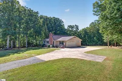 378 Deerfield Drive, Laurens, SC 29360 - Photo 45