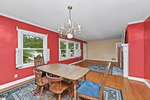 221 Lowndes Ave, Greenville, SC 29607 - Photo 5