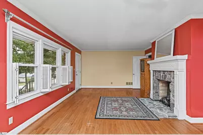 221 Lowndes Avenue, Greenville, SC 29607 - Photo 3