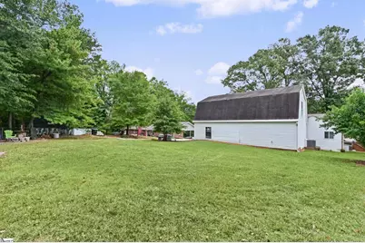 221 Lowndes Avenue, Greenville, SC 29607 - Photo 29