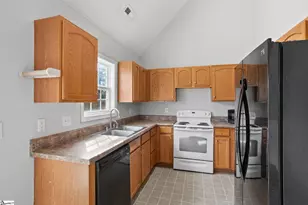 111 Flint Ln, Greer, SC 29651 - Photo 9
