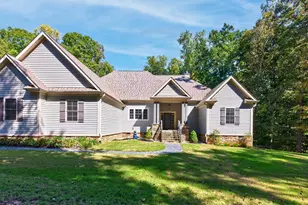 247 Coachman Dr, Simpsonville, SC 29681 - Photo 1