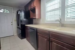 2817 Anderson Rd, Greenville, SC 29611 - Photo 9