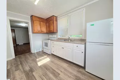 2819 Anderson Road, Greenville, SC 29611 - Photo 13