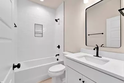 9 Hawthorne Lane, Greenville, SC 29605 - Photo 21