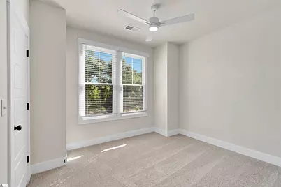 9 Hawthorne Lane, Greenville, SC 29605 - Photo 19