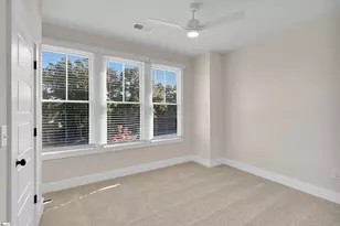 9 Hawthorne Ln, Greenville, SC 29605 - Photo 19