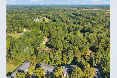 209 Windtree Road, Greenwood, SC 29649 - Photo 27