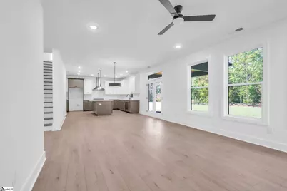321 Fairview Road, Taylors, SC 29687 - Photo 5