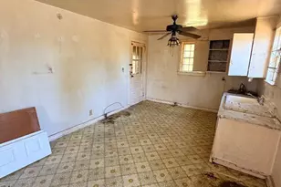 705 S Fairfield Rd, Greenville, SC 29605 - Photo 3