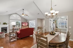 16 Fudora Cir, Simpsonville, SC 29681 - Photo 3