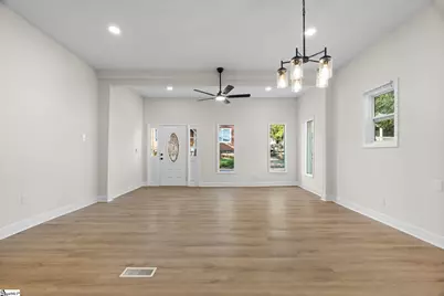 110 Ninth Street, Greenville, SC 29611 - Photo 7