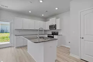 313 Parksville Pl, Greenville, SC 29605 - Photo 11