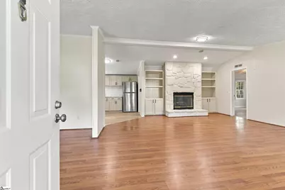 309 Brentwood Circle, Greenville, SC 29605 - Photo 3