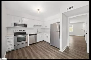 1436 D Dover Rd, Spartanburg, SC 29301 - Photo 7