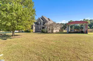 154 Holcombe Rd, Simpsonville, SC 29680 - Photo 37