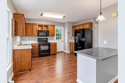 220 Loblolly Circle, Greenwood, SC 29649 - Photo 9