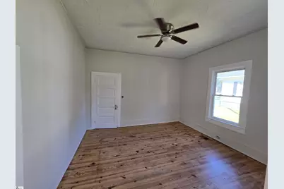 17 Gallon Street, Laurens, SC 29360 - Photo 13