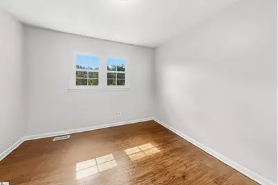 121 Norris Court, Spartanburg, SC 29306 - Photo 11