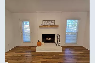 401 Belcross Drive, Simpsonville, SC 29681 - Photo 9