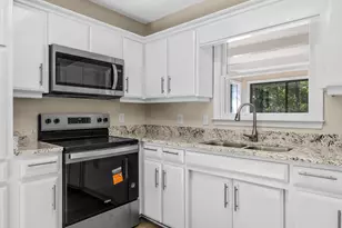 798 Burnt Gin Rd, Gaffney, SC 29340 - Photo 17