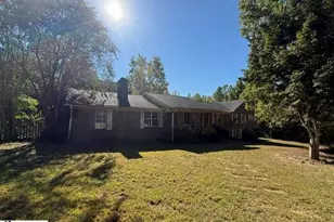 308 Brewton Rd, Spartanburg, SC 29301 - Photo 1