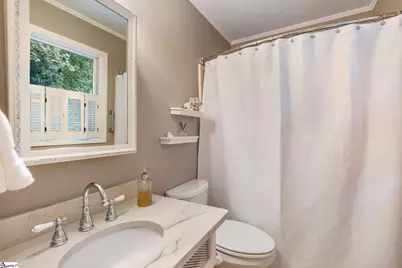 12 E Indian Trail, Taylors, SC 29687 - Photo 15