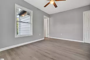 202 Holland St, Gaffney, SC 29341 - Photo 23