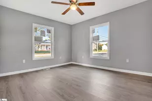 202 Holland St, Gaffney, SC 29341 - Photo 29