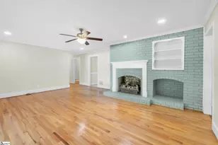 210 W Fernwood Rd, Simpsonville, SC 29681 - Photo 3