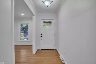 26 Pine Creek Ct, Greenville, SC 29605 - Photo 3