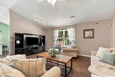 105 Sturgeon Bay Drive, Taylors, SC 29687 - Photo 5