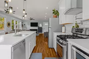 6 Briggs Ave, Greenville, SC 29601 - Photo 13