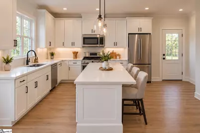 115 S Calhoun Street, Greenville, SC 29601 - Photo 5