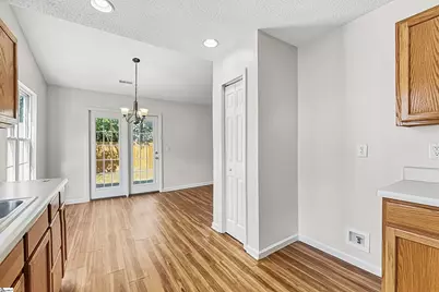 9 Avalon Court, Simpsonville, SC 29681 - Photo 5