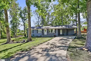 21 Blue Mountain Dr, Greenville, SC 29617 - Photo 1