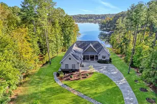72 E Commodore Dr, Cross Hill, SC 29332 - Photo 3