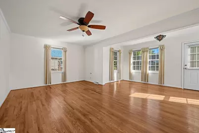 101 Bradley Street, Greenville, SC 29611 - Photo 7