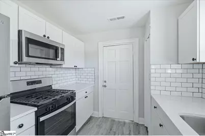 611 Gardner Street, Gaffney, SC 29341 - Photo 7