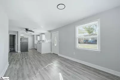 611 Gardner Street, Gaffney, SC 29341 - Photo 5