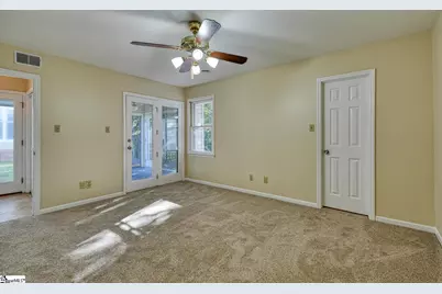 243 Old Towne Road, Spartanburg, SC 29301 - Photo 21